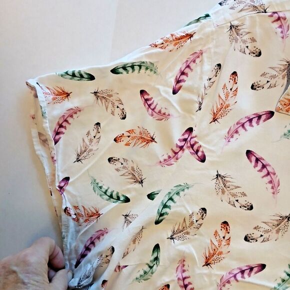 Torrid Women Size 4 Adult Boho Minimalist Shirt with 1 Pocket, 2020. - Picture 6 of 8